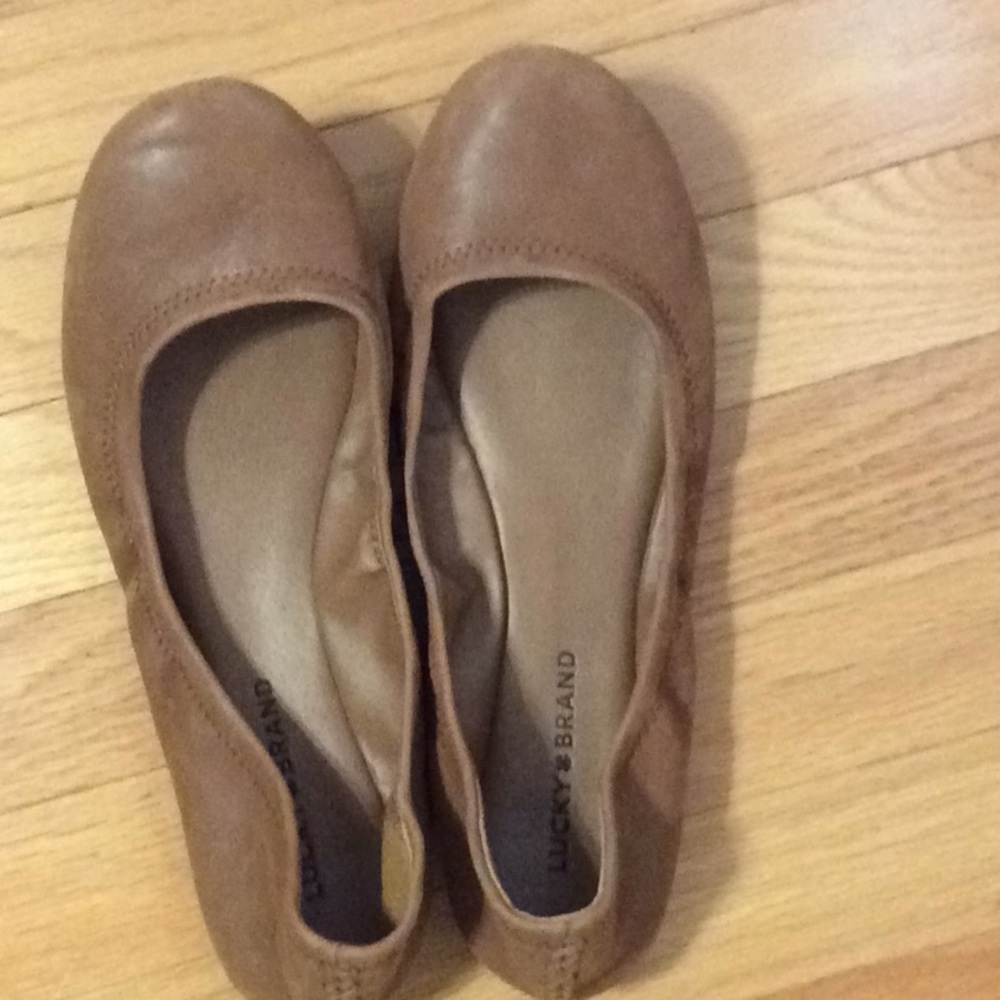 Emmie ballet flats. Wide width.